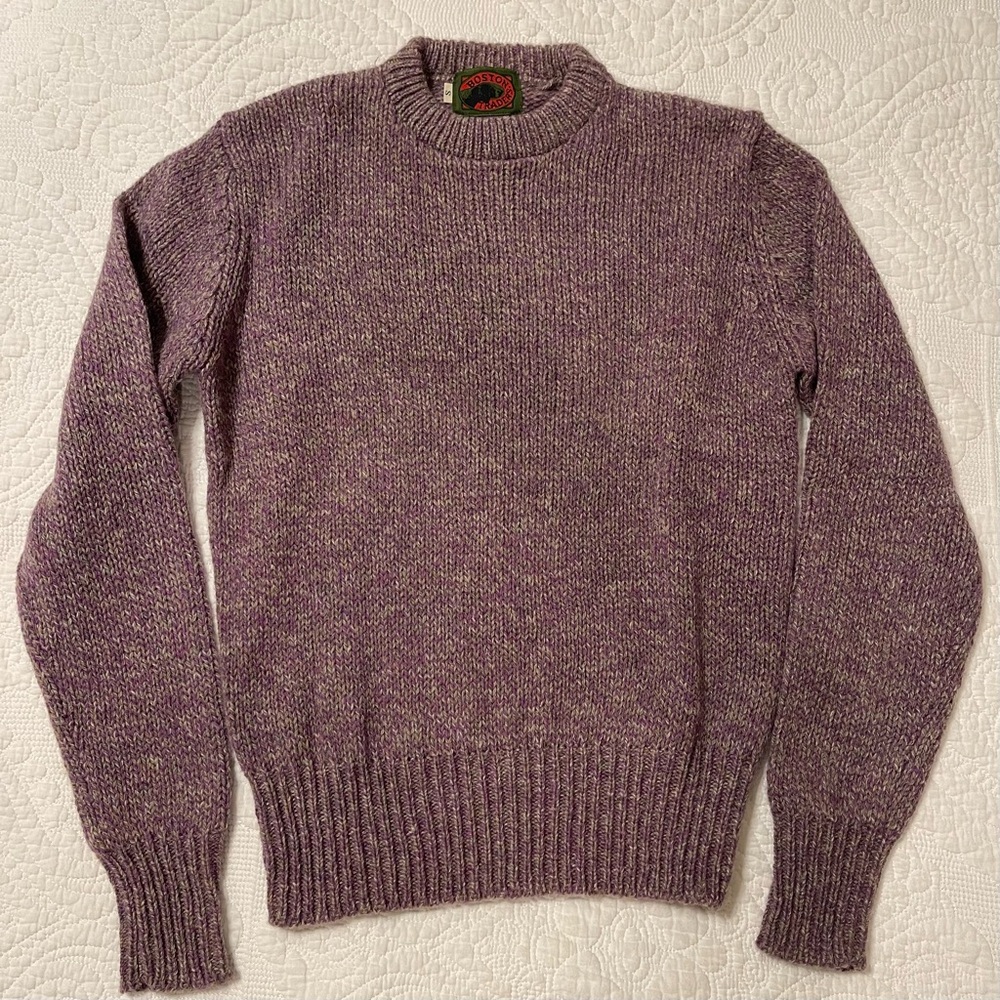Boston Traders vintage pullover sweater. 85% wool & 15% nylon Size small